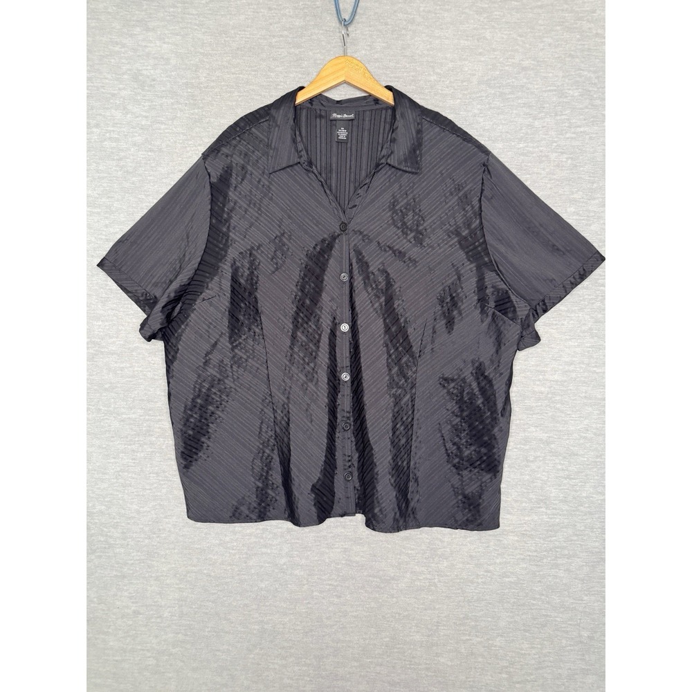 Maggie Barnes Size 5X Black Blouse Top Button Front Solid Short Sleeve Work